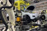 汽车制造业迎大变革！人形机器人正在造你的下一辆车